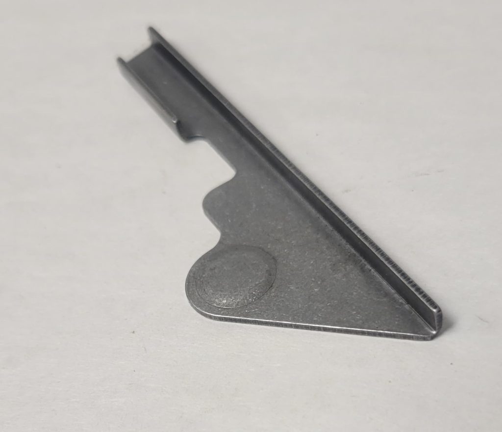 Bolt Rail, RH, AKM P#27