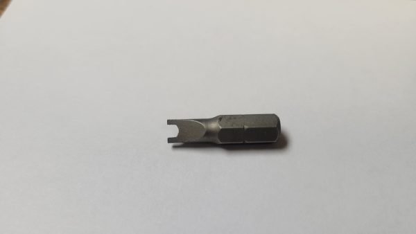 Yugo M64 BHO Lever Pivot Screw & Nut - Image 2